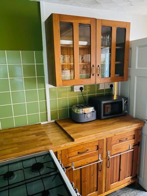 Vila Goldcroft Abertillery Exteriér fotografie