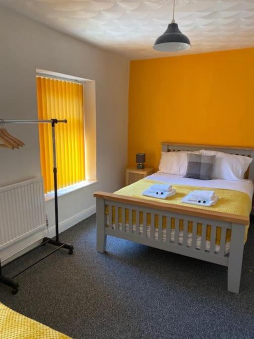 Vila Goldcroft Abertillery Exteriér fotografie